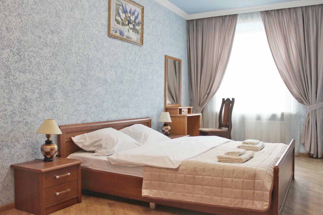Квартира В Центрі Львова Вулиця Міцкевича 5, Простора З Гарним Видом На Місто Exteriör bild